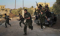 Seumas Milne: Zásah v Sýrii si koleduje o bumerang a regionální válku