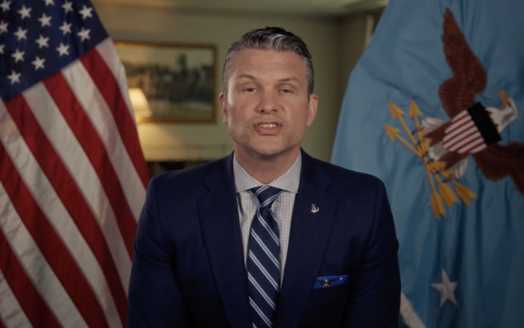 „Nutili naše vojáky brát experimentální vakcínu.“ Hegseth slibuje nápravu